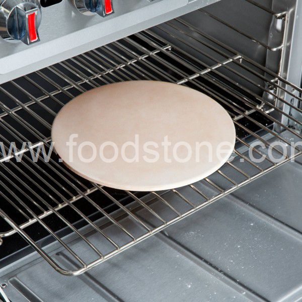 Round Ceramic Pizza Stone (3)